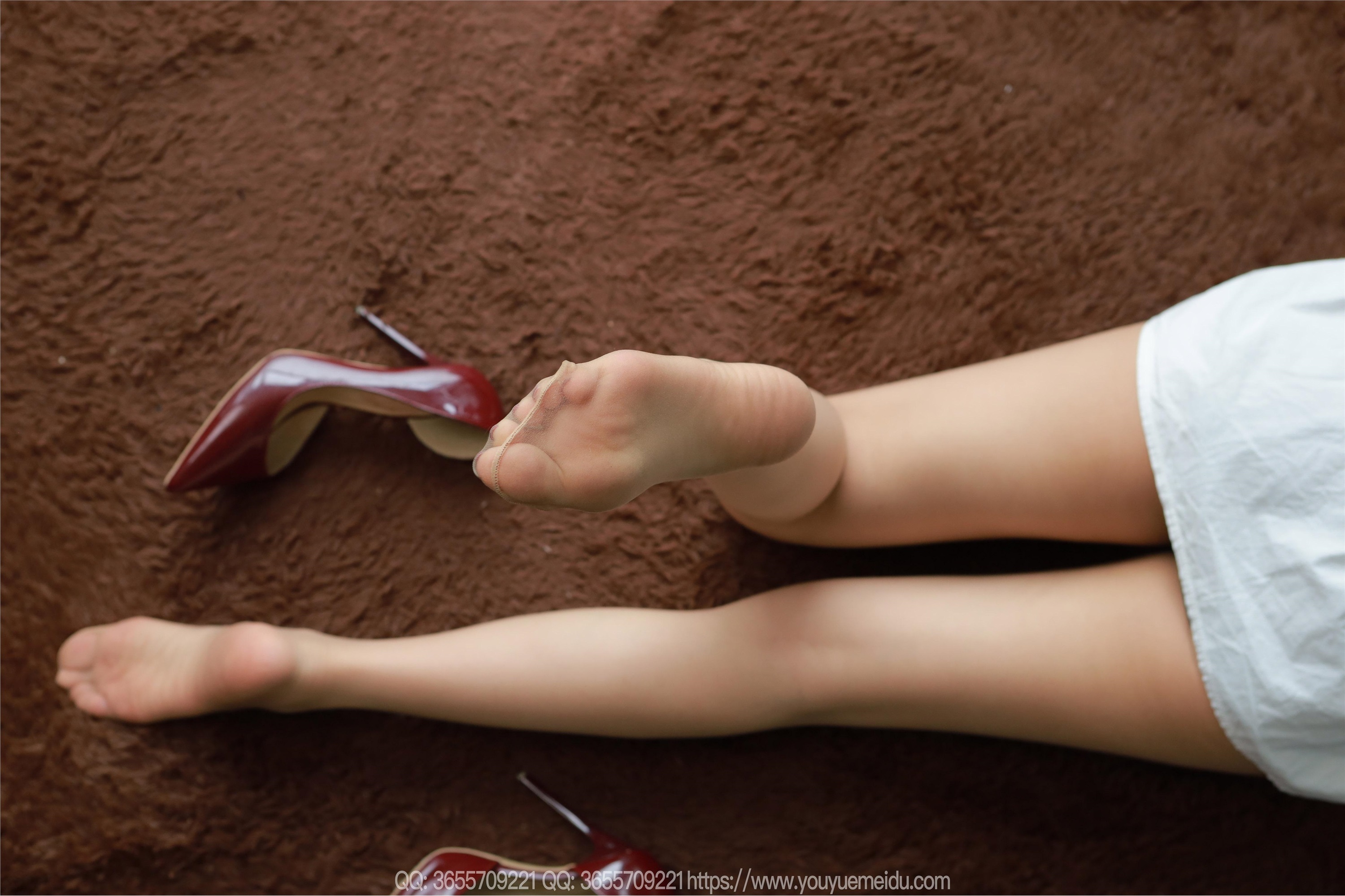 IESS异思趣向  2025.03.06 丝享家 1994 美子《上帝视角（上）》